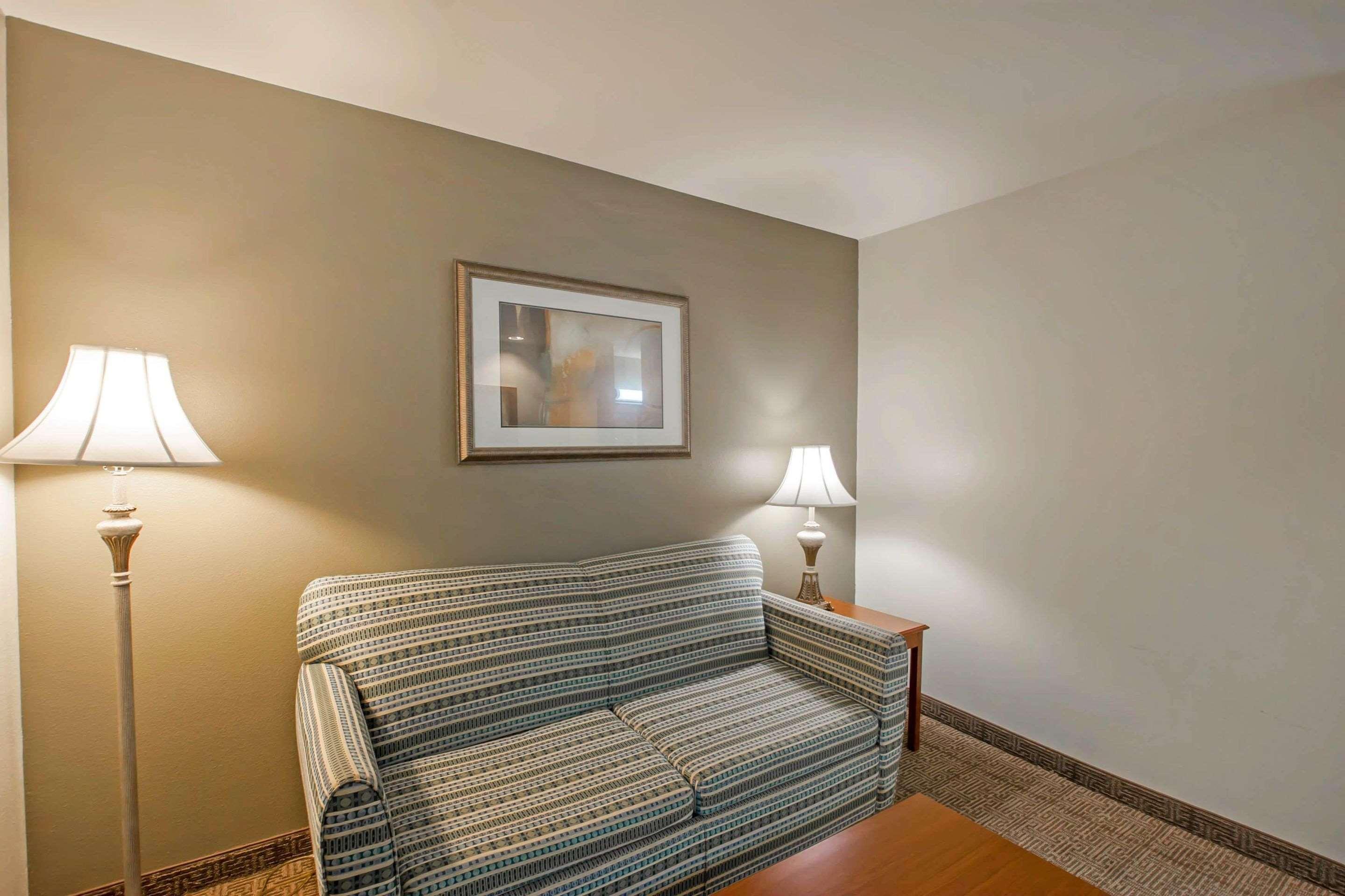Quality & North Hotel 3*